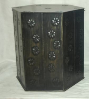 Manufacturers Exporters and Wholesale Suppliers of Iron Stool 40X40 CM Moradabad Uttar Pradesh Iron Stool 40X40 CM